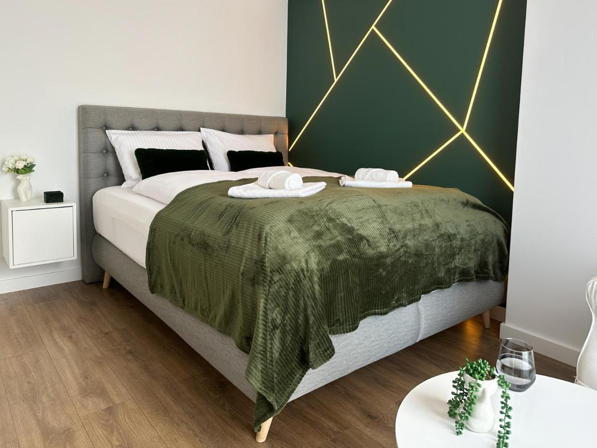 Szmaragd Apartament - Zator Energylandia Buitenkant foto