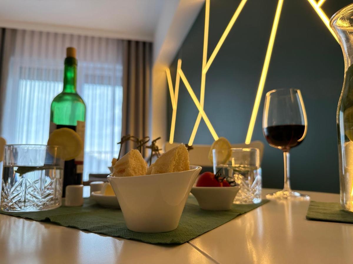 Szmaragd Apartament - Zator Energylandia Buitenkant foto